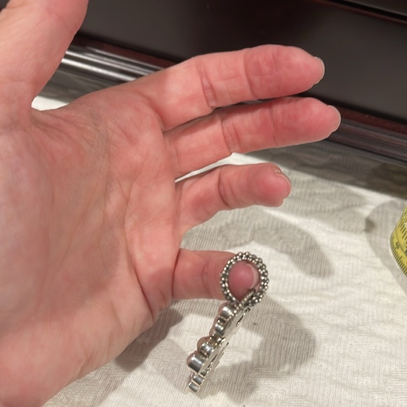 *Price Firm* Echo of the Dreamer Sterling and Pearl Cross Pendant - Picture 12 of 13